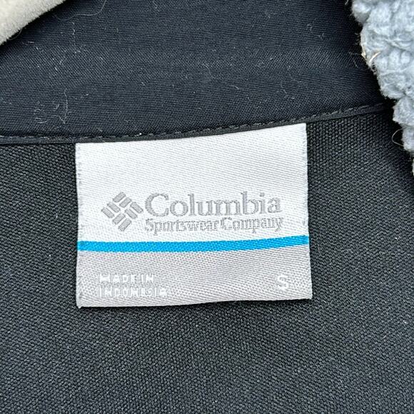 Columbia: Gray Toned Sherpa Aztec Geometric Jacket - Picture 3 of 7